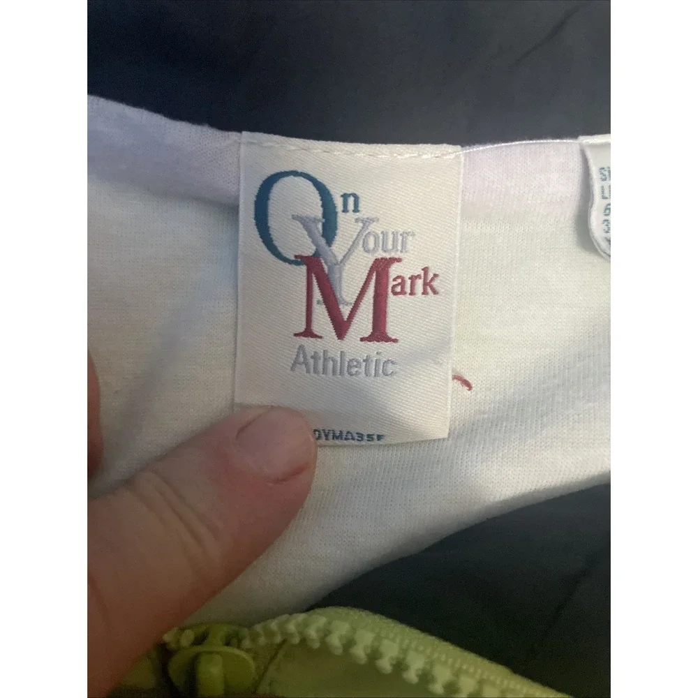 On Your Mark Jacket Women's Large Pullover‎ Nylon  Vintage Casual